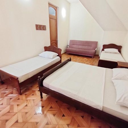 Batumi Sun Hostel Extérieur photo