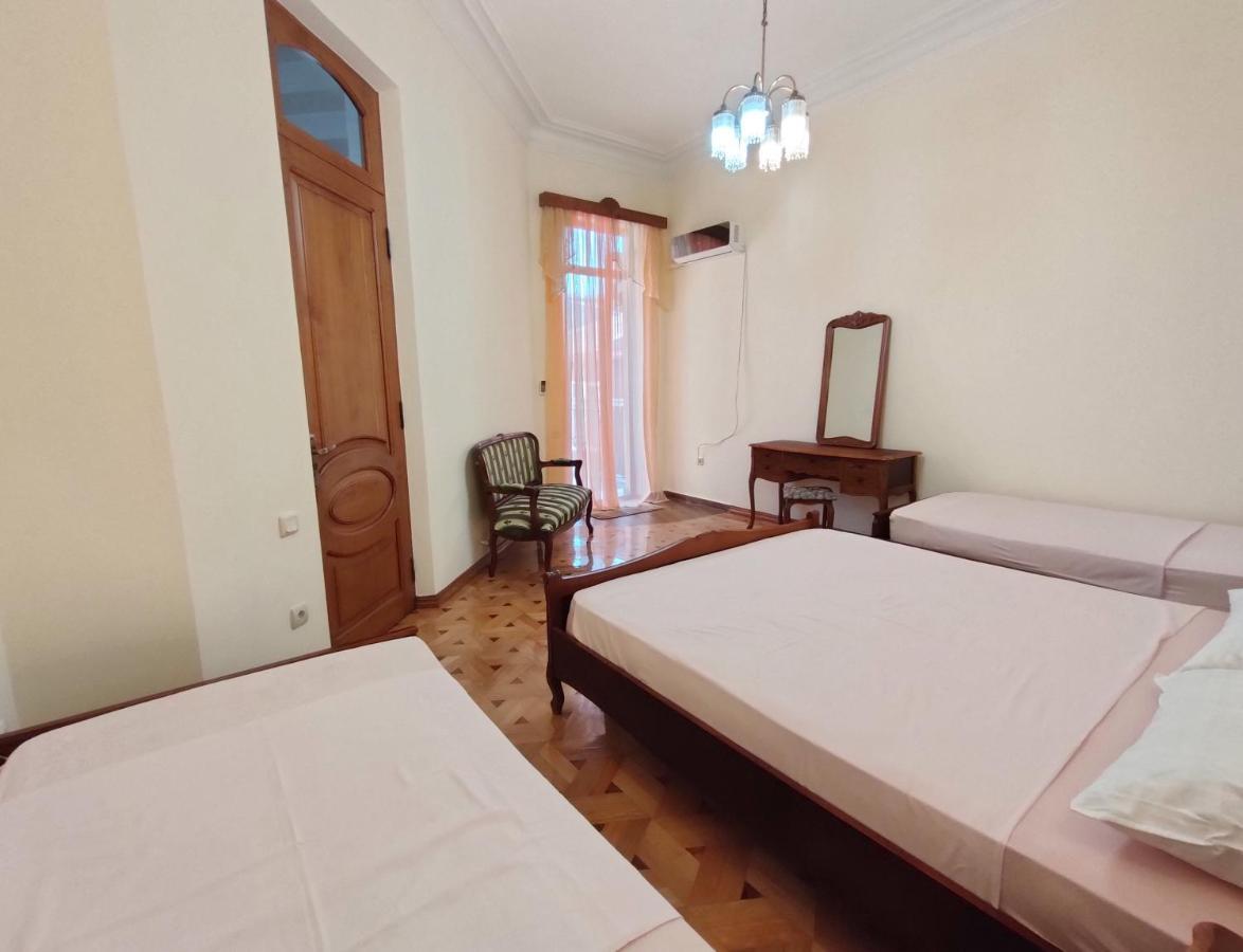 Batumi Sun Hostel Extérieur photo