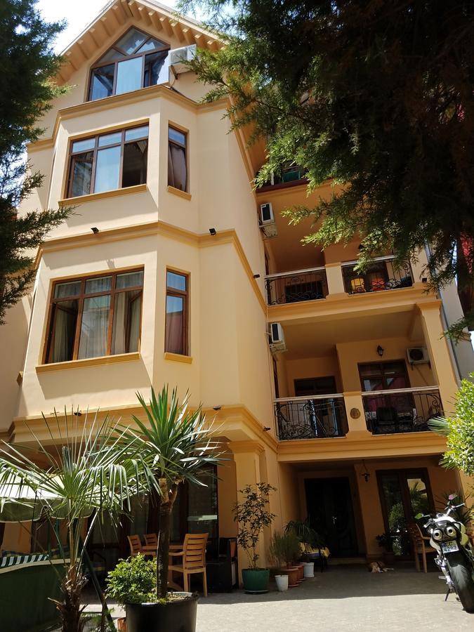 Batumi Sun Hostel Extérieur photo